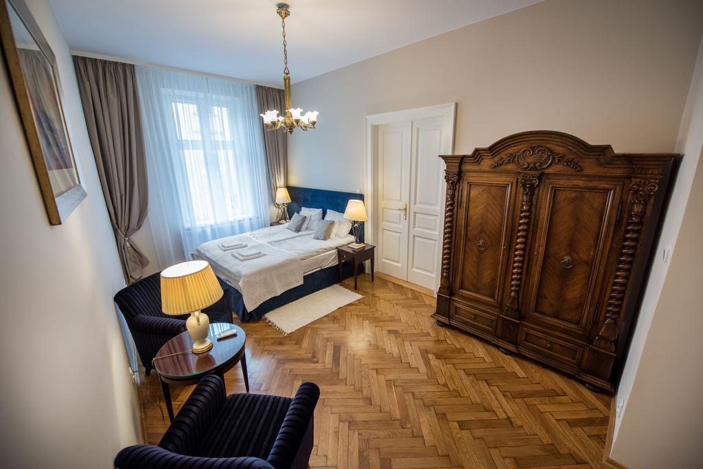 Mjz Apartments Old Town Kraków Exteriör bild